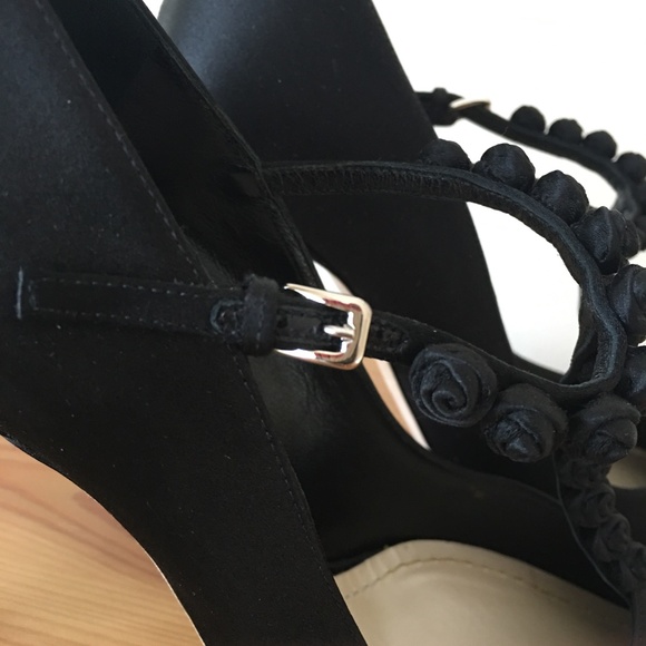 Christian Dior Heels - Picture 5 of 6